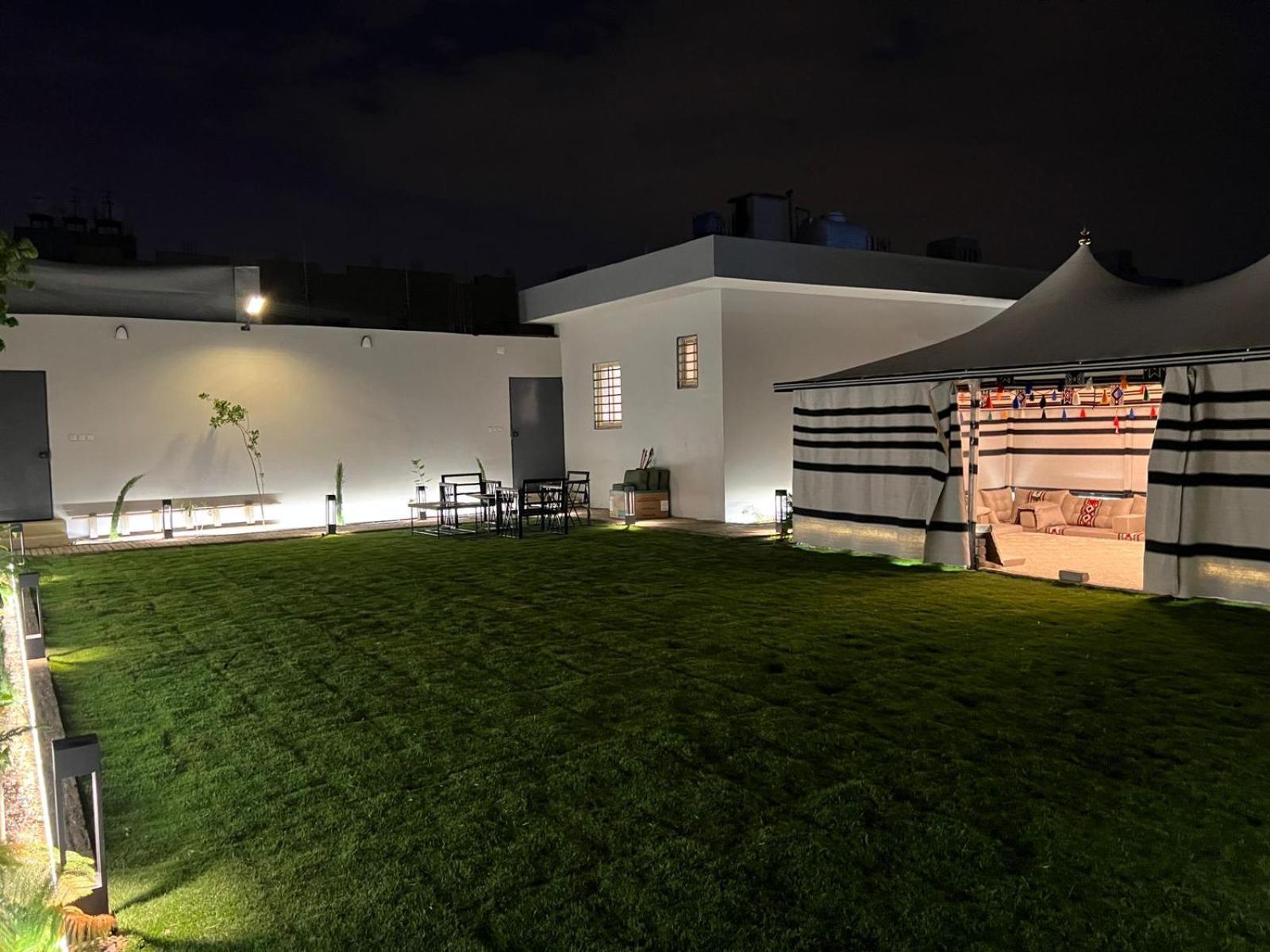 Garden Land Aparthotel Khamis Mushait Exterior photo